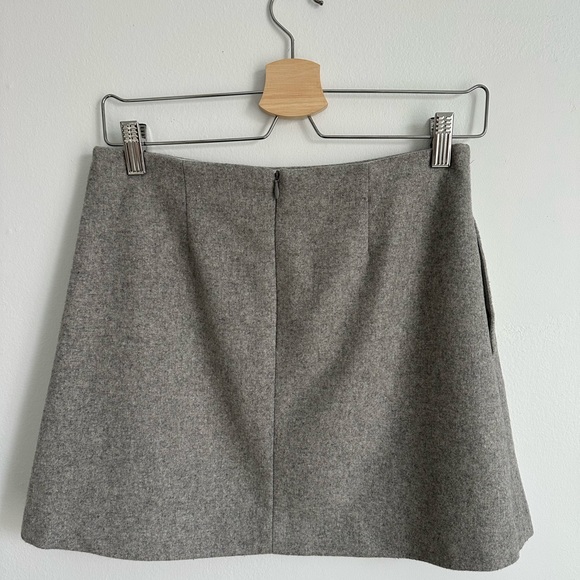 ARITZIA Willfred Classic Mini Skirt - Size 6 - Picture 10 of 11